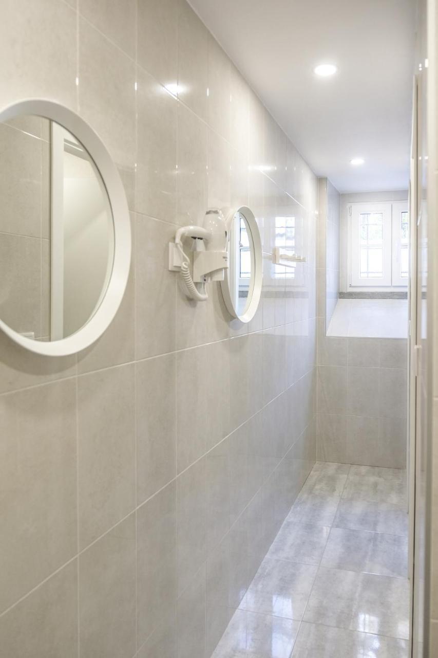 4U Lisbon VI Guesthouse Airport المظهر الخارجي الصورة